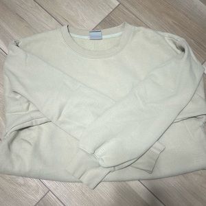 Aritzia TNA crewneck